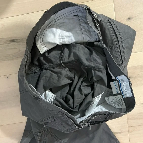 Columbia Gray Adjustable Waist Capris Size 10 - Picture 16 of 16